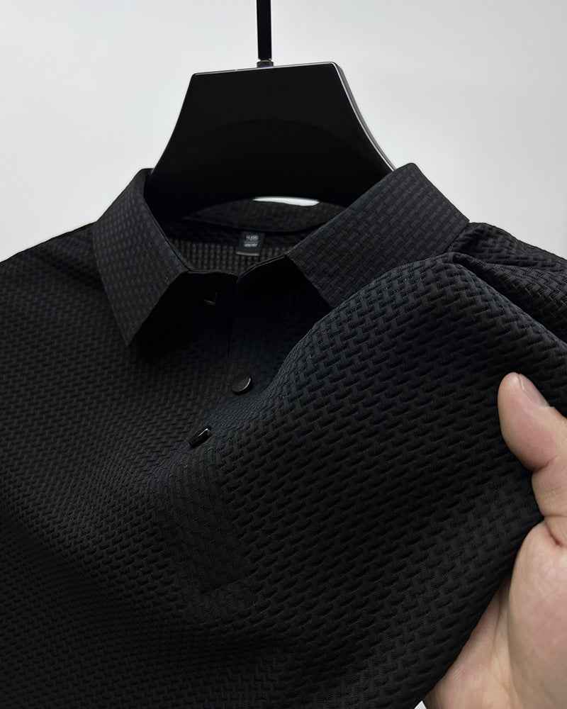 Men's Silk Short Sleeve T-Shirt Made with Breathable Mesh Fabric